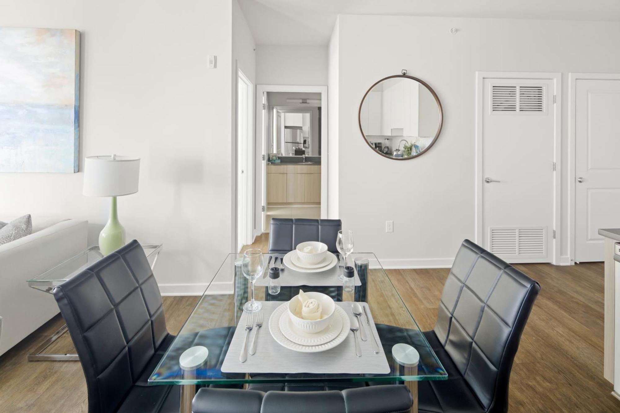 Global Luxury Suites At Рэстон Экстерьер фото
