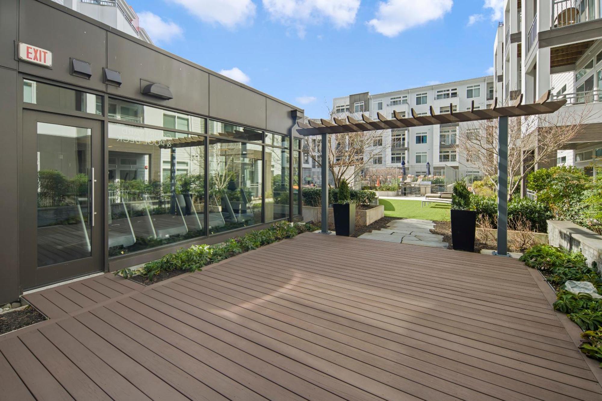 Global Luxury Suites At Рэстон Экстерьер фото