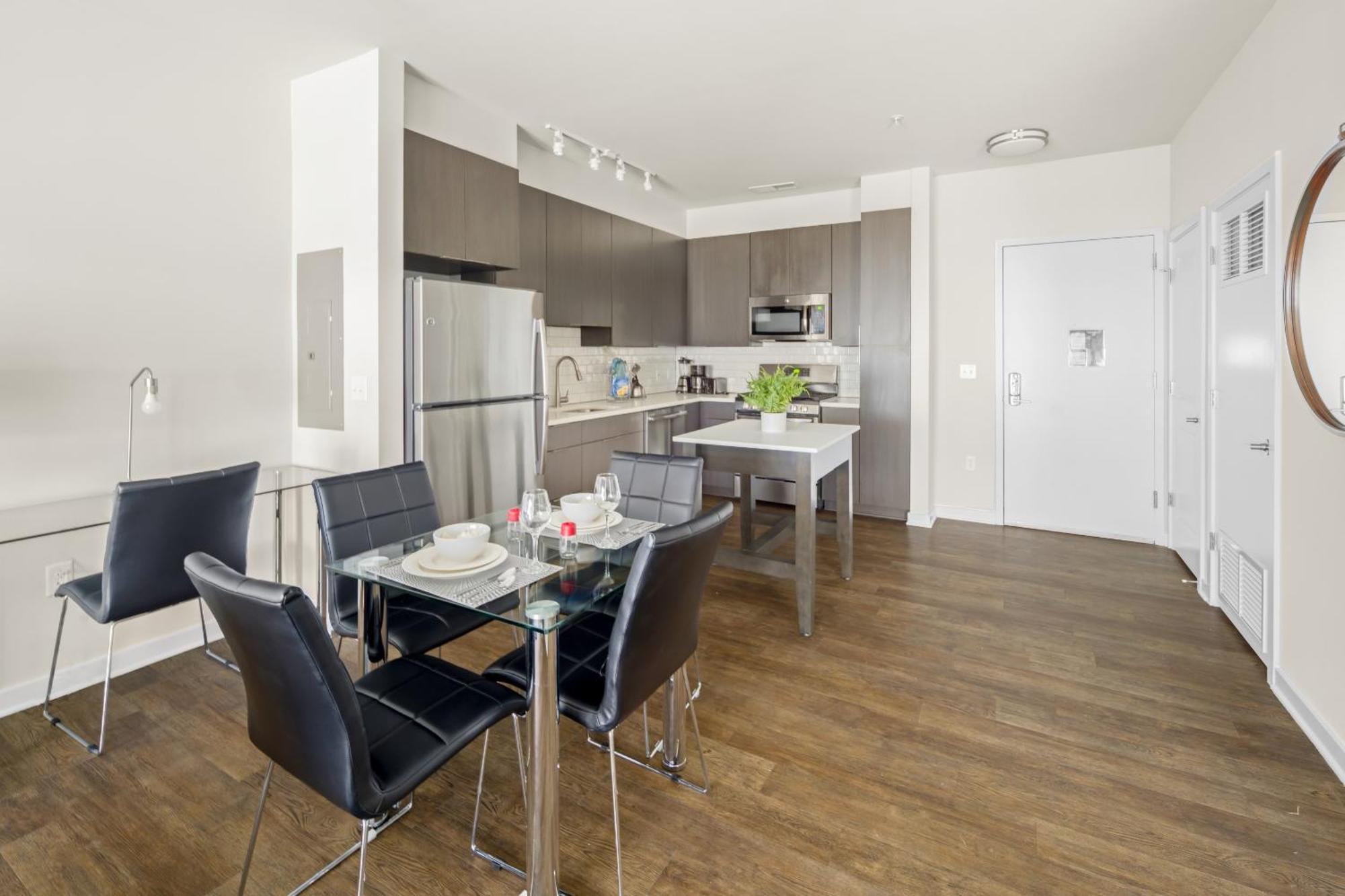Global Luxury Suites At Рэстон Экстерьер фото